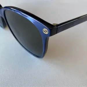 GUCCI Limited Edition Blue Pearl Sunglasses Gucci | Accessories | Gucci Limited Edition Blue Pearl  main image 4